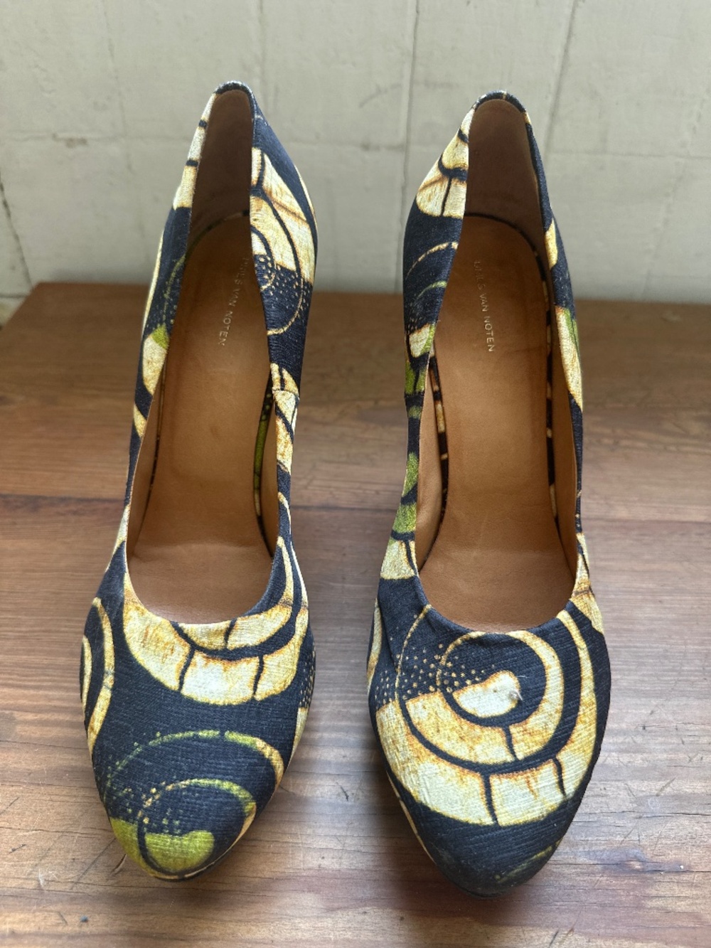 Platform silk heels